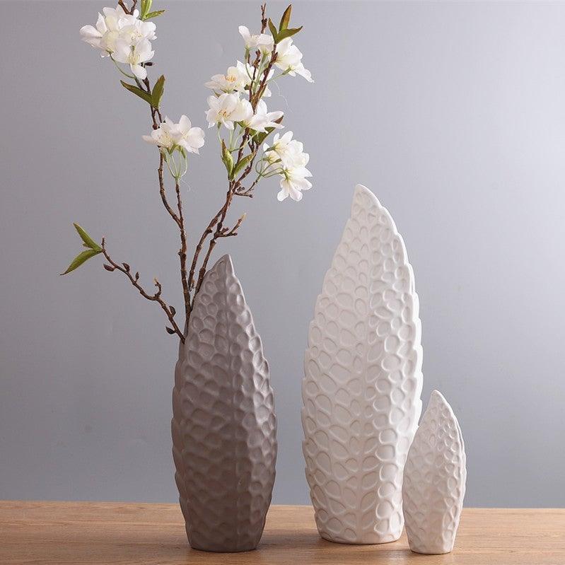 Palmleaf Vein Ceramic Vase White Short - Miss One