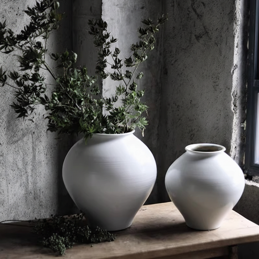 Wabi-Sabi White Tea Glaze Moon Round Vase - Miss One