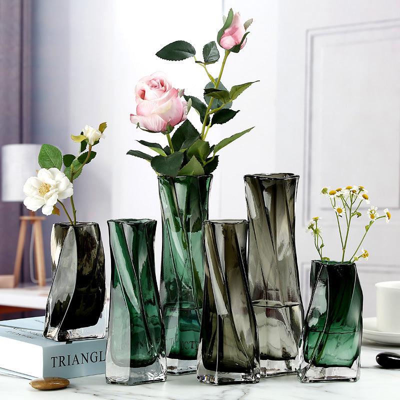 Vita Glass Vase Emerald Medium - Miss One