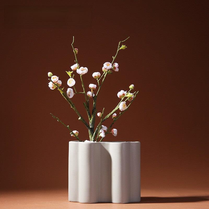 Muse Wave Ceramic Vase - Ash - Miss One