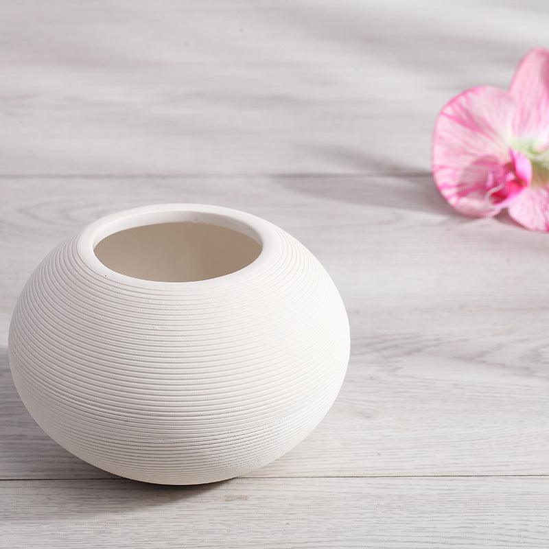 Luna Ceramic Vase - 14.5CM - Miss One